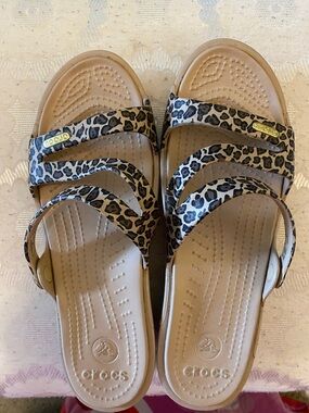 CROCS Women’s Leopard Print Strappy Sandals in Tan and Black
